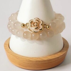 Elegant Cream Rose Bracelet